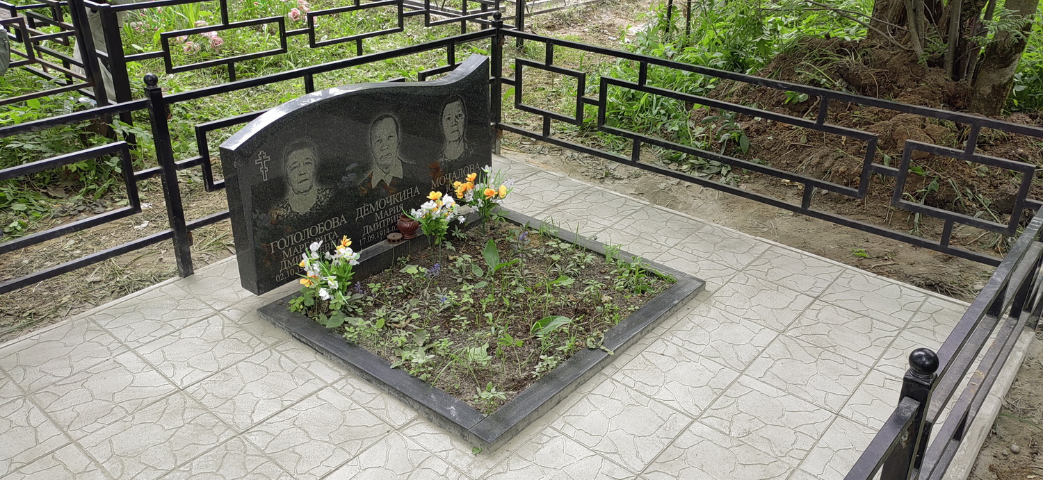 Памятники на могилу в Красногорске
